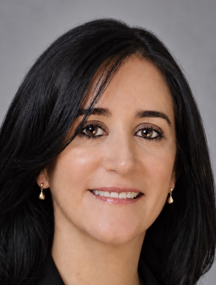 Headshot26 Nancyguevara